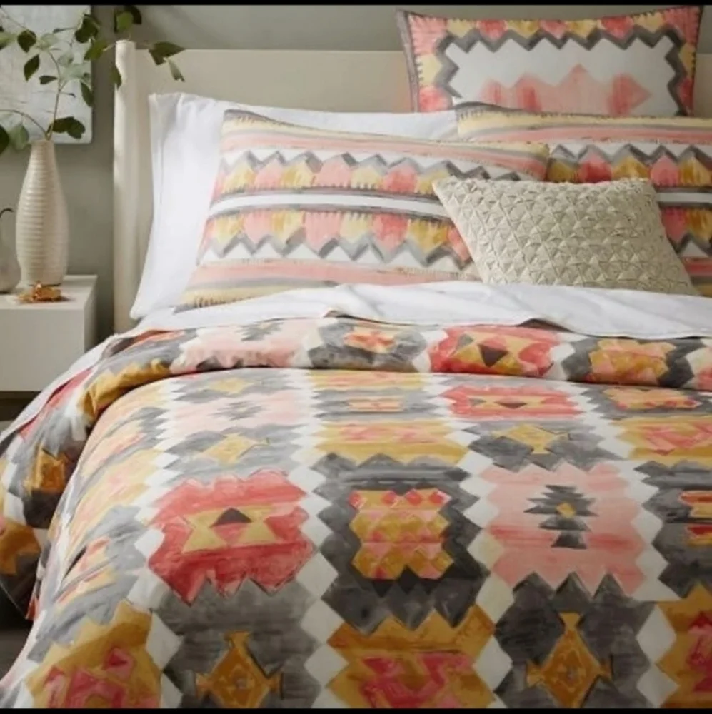 WEST ELM MOJAVE PILLOW SHAM COVERS SET 2 EUROS 1 KING